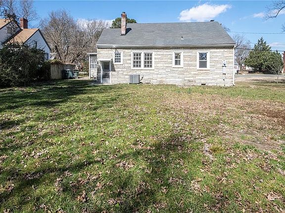 3rd image of 4117 Bremner Blvd