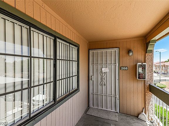 5th image of 5154 S Jones Blvd Unit 208
