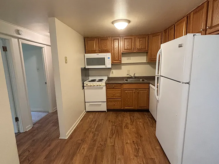 31 N Main St #9 — Photo 6