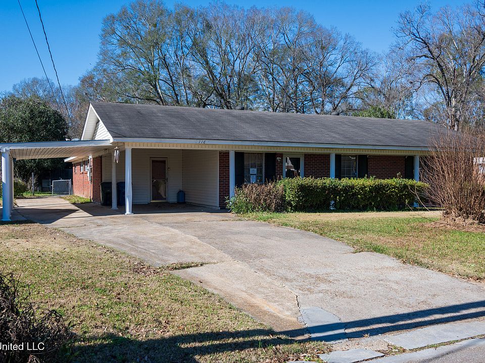 1st image of 116 Pecan Way