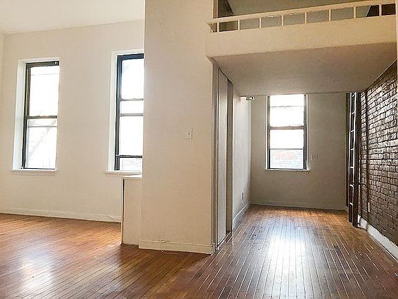 5th image of 67 W 69th St APT 4D