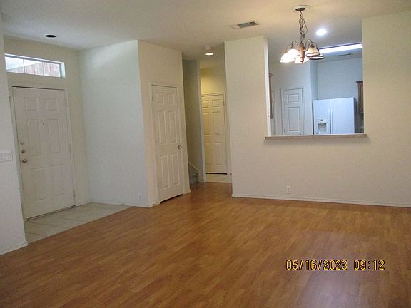 4th image of 2228 Glacier Park Ln