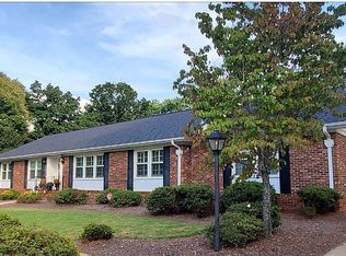 5 Parliament Rd, Greenville, SC 29615