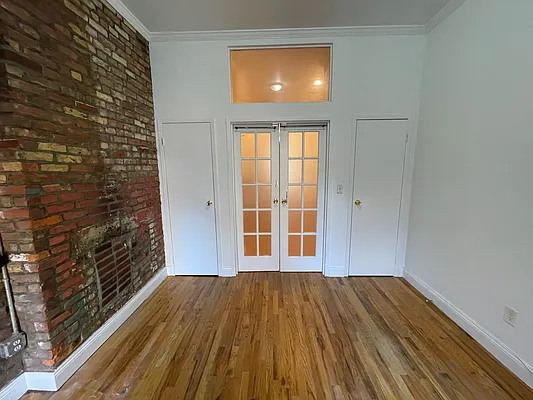 Rented by Crosstown Apartments NYC | media 15