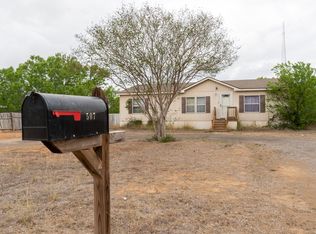 507 Beech, Jourdanton, TX 78026