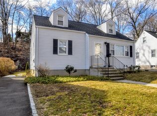 111 Coolidge Ave, Stamford, CT 06906