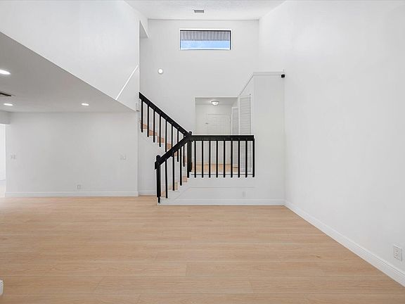 5th image of 4559 Brook Drive