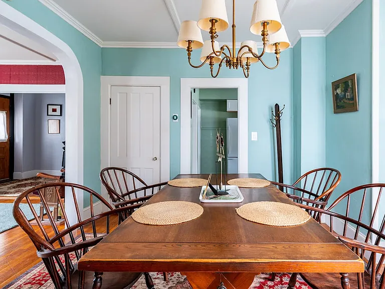 11-13 Holbrook St #11 — Photo 10