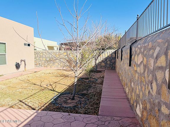 4th image of 14406 Loma Chica Dr