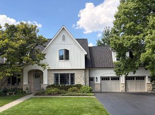 348 Western Ave, Clarendon Hills, IL 60514