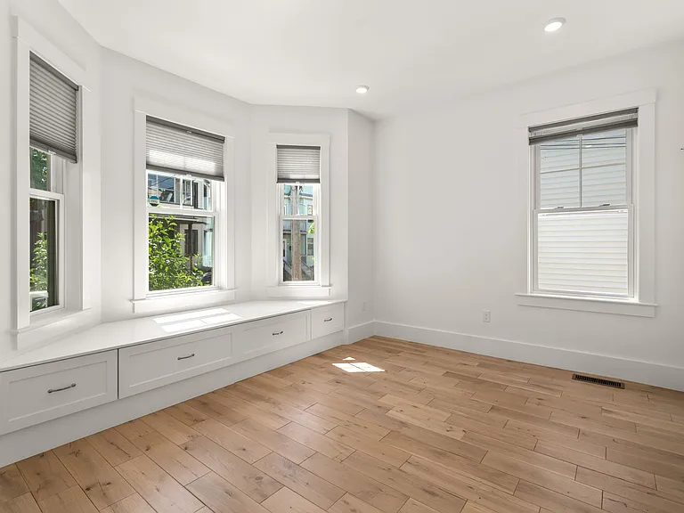 36 Trull St #1 — Photo 15