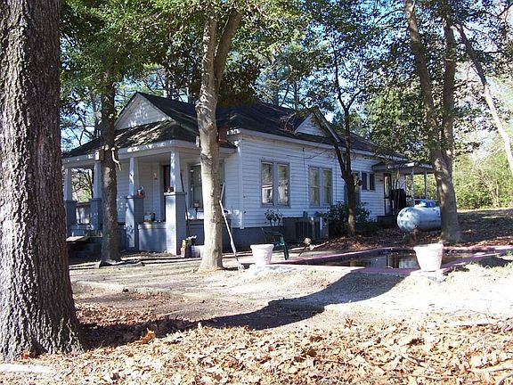 Built on 3 house lots