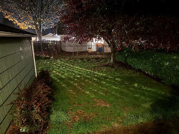4th image of 1616 Giles Ave NW