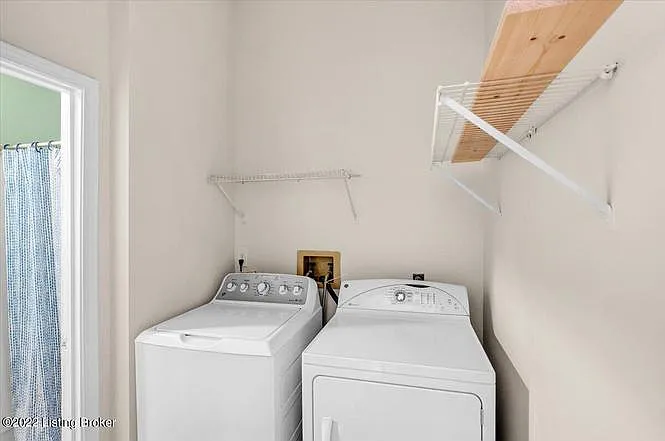 2 bed, 1200 sqft, $1,300 — Photo 1