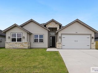 730 Beanka Dr, La Feria, TX 78559