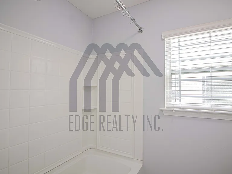 110 Spring Lakes Dr — Photo 28