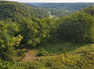 000 SKYVIEW LANE, Eastman, WI 54626
