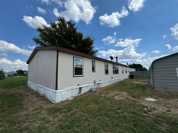 7179 Mitchell Dr, Terrell, TX 75160