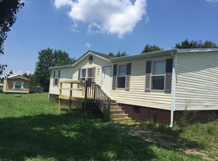 2012 Red Tail Dr, Conover, NC 28613