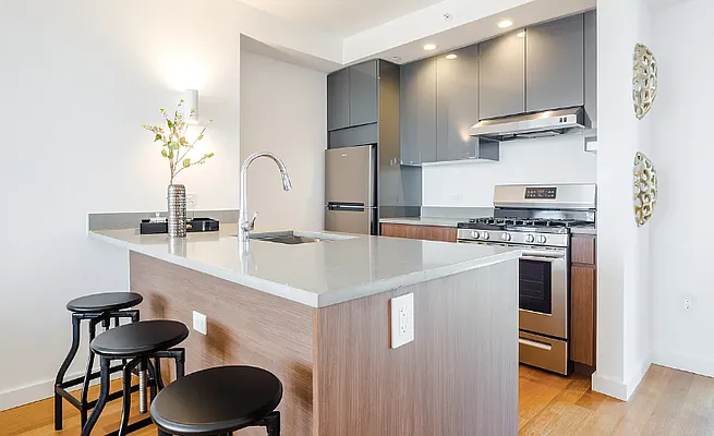 Rented by Living New York | media 2