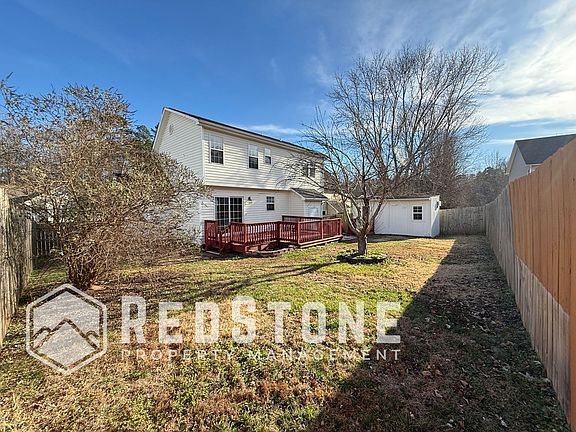 2nd image of 131 Hoskins Cir