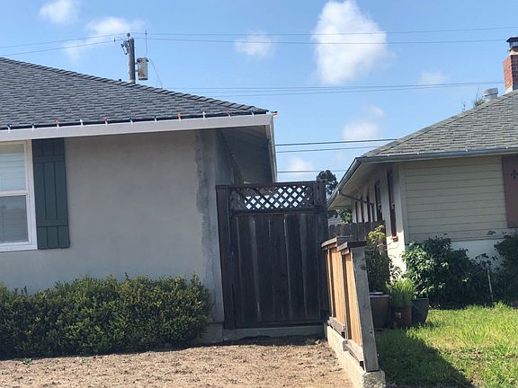 3rd image of 26 El Campo Dr