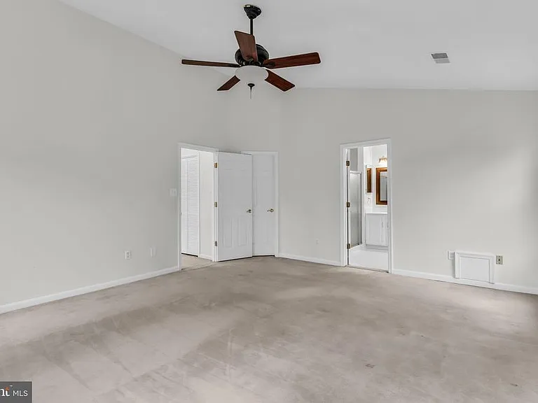 6618 Frost Lake Ln — Photo 21