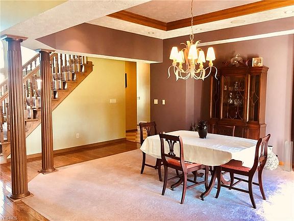 3rd image of 9454 Stone Mill Dr
