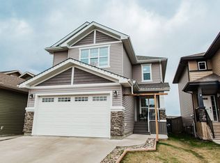 8877 N 85a Ave, Grande Prairie, AB T8X0R5
