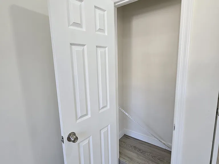 612 Richmond Rd #2 — Photo 12