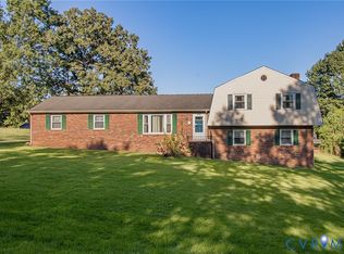 1715 Davis Ln, Hopewell, VA 23860
