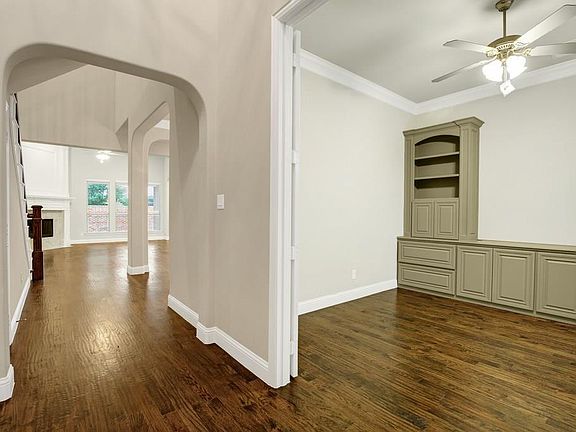 4th image of 6409 Cobbie Creek Dr