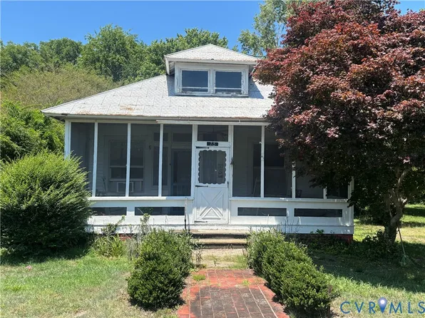 73 Mancha Ave, Claremont, VA 23899