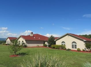 135 Darter Ln, Russellville, AR 72802