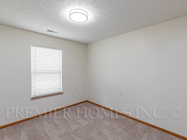 811 Serenity Ln #811 — Photo 17