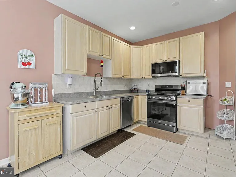16 Shelley Cir — Photo 21
