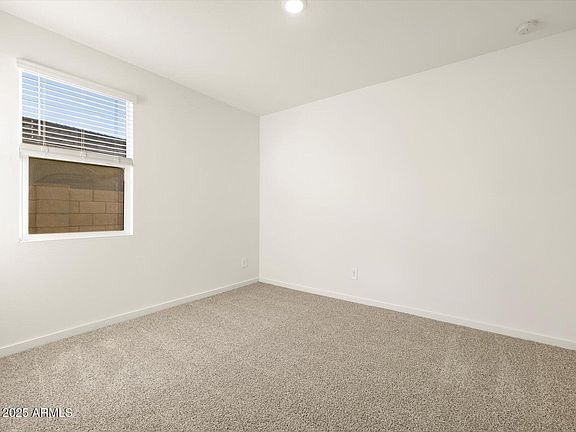3rd image of 4332 W HANNAH Street