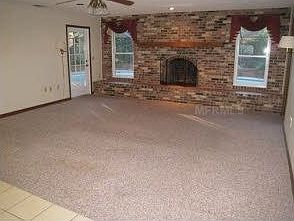 4th image of 855 E Mann Rd