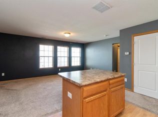 3041 SW Arlan Ln, Ankeny, IA 50023