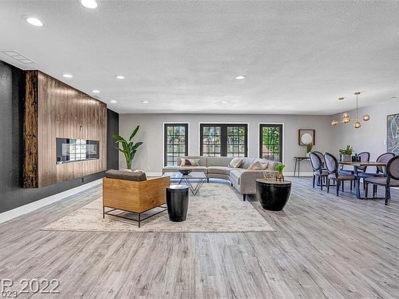 3rd image of 786 Vegas Valley Dr