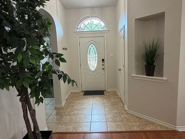 4112 Ellenboro Ln — Photo 11