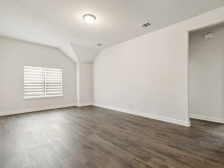 906 Overton Ave — Photo 11