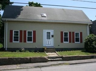 89 Friend St, Gloucester, MA 01930