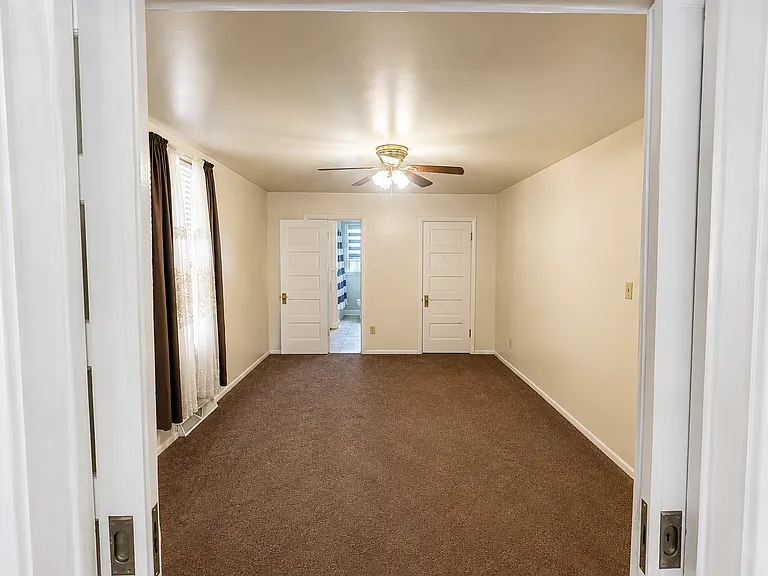 422 Franklin Ave #1 — Photo 7
