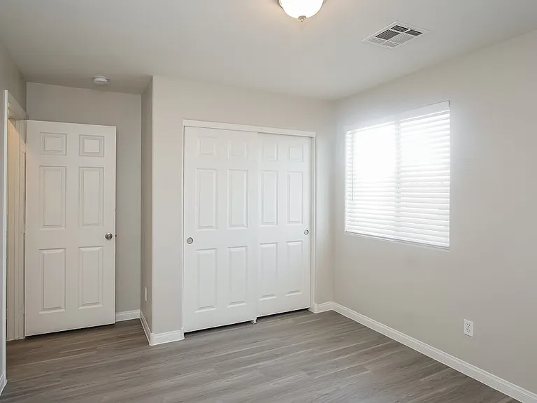 1136 Lilac Charm Ave — Photo 12