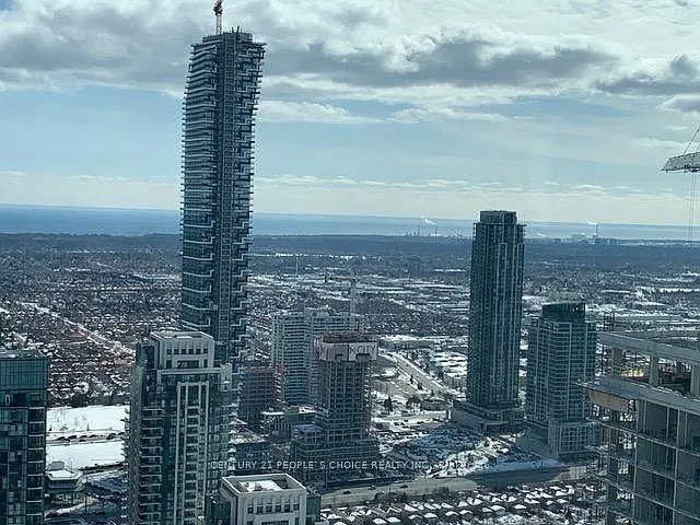 430 Square One Dr #Penthouse 05-05 — Photo 40
