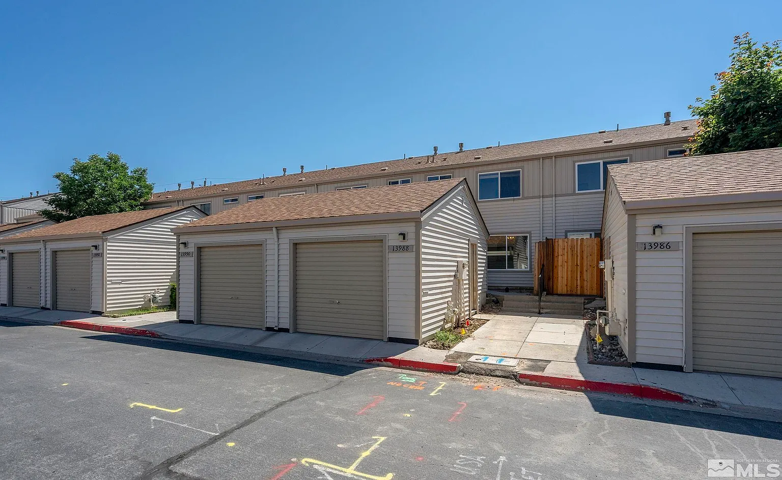 13988 Lear Blvd photo 1