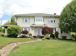881 E Beau St, Washington, PA 15301