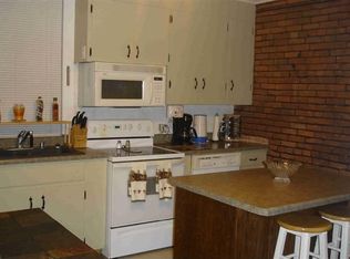 320 Bloom St, Red Bud, IL 62278