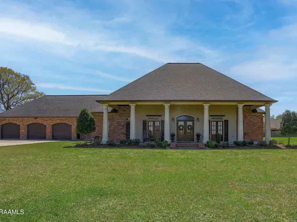 2428 Rees Street Ext, Breaux Bridge, LA 70517